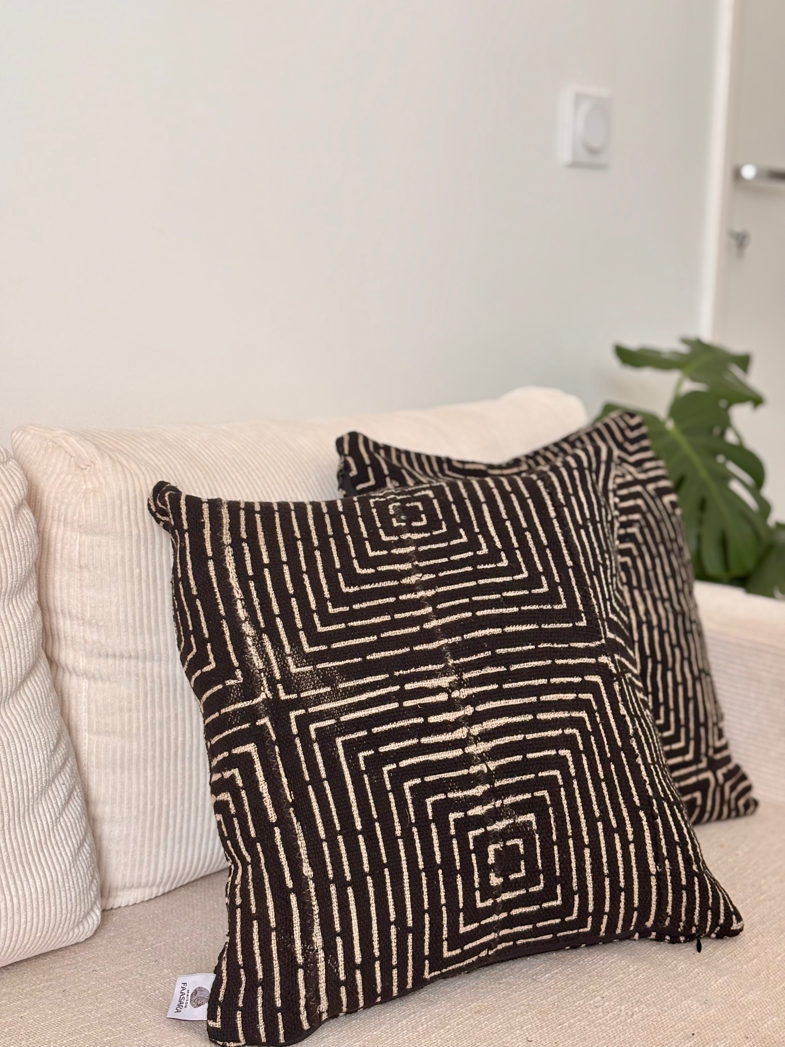 AYA Noir -  Lot de 2 housses de coussin bogolan